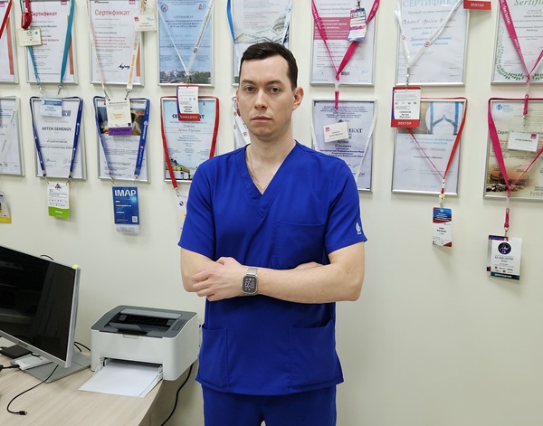 Петров Константин Юрьевич &ndash; сердечно-сосудистый хирург, эндоваскулярный хирург, врач УЗИ (Москва)