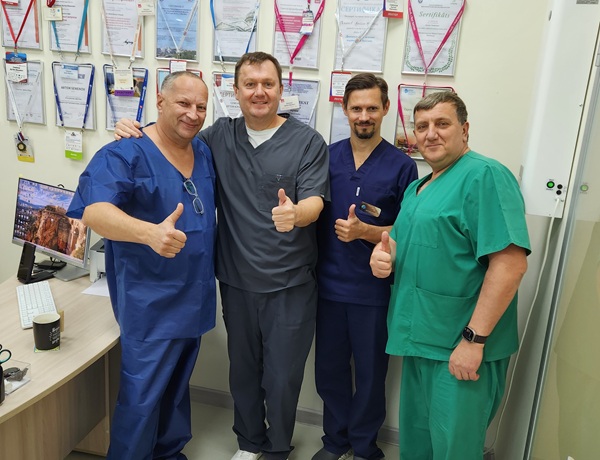 Хирург-флеболог Илюхин Евгений Аркадьевич из Санкт-Петербурга с Раскиным В.В. во время дружеского визита